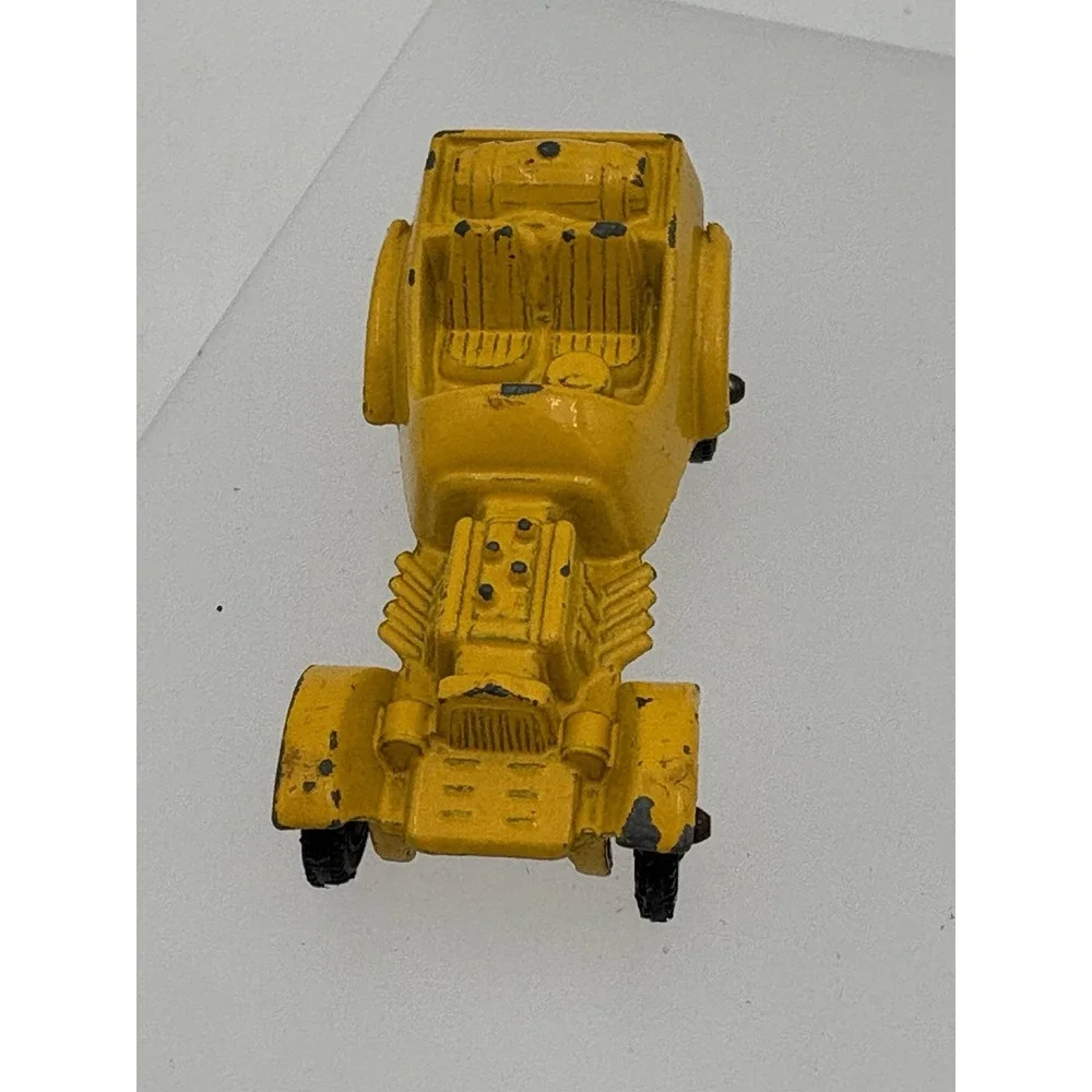 VTG Tootsietoy USA Yellow Roadster Diecast Car 1930s Style‎ 3